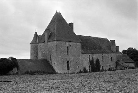 Cheviré-le-Rouge-manoir lieu dit Bois-Bineteau